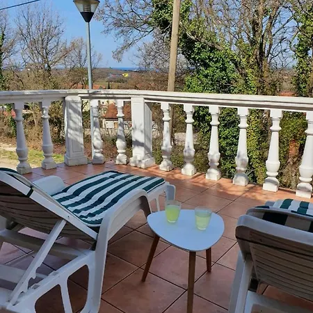 Apartamento Breskvar *