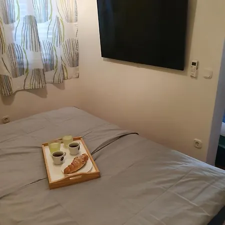 Apartment Breskvar Mugeba